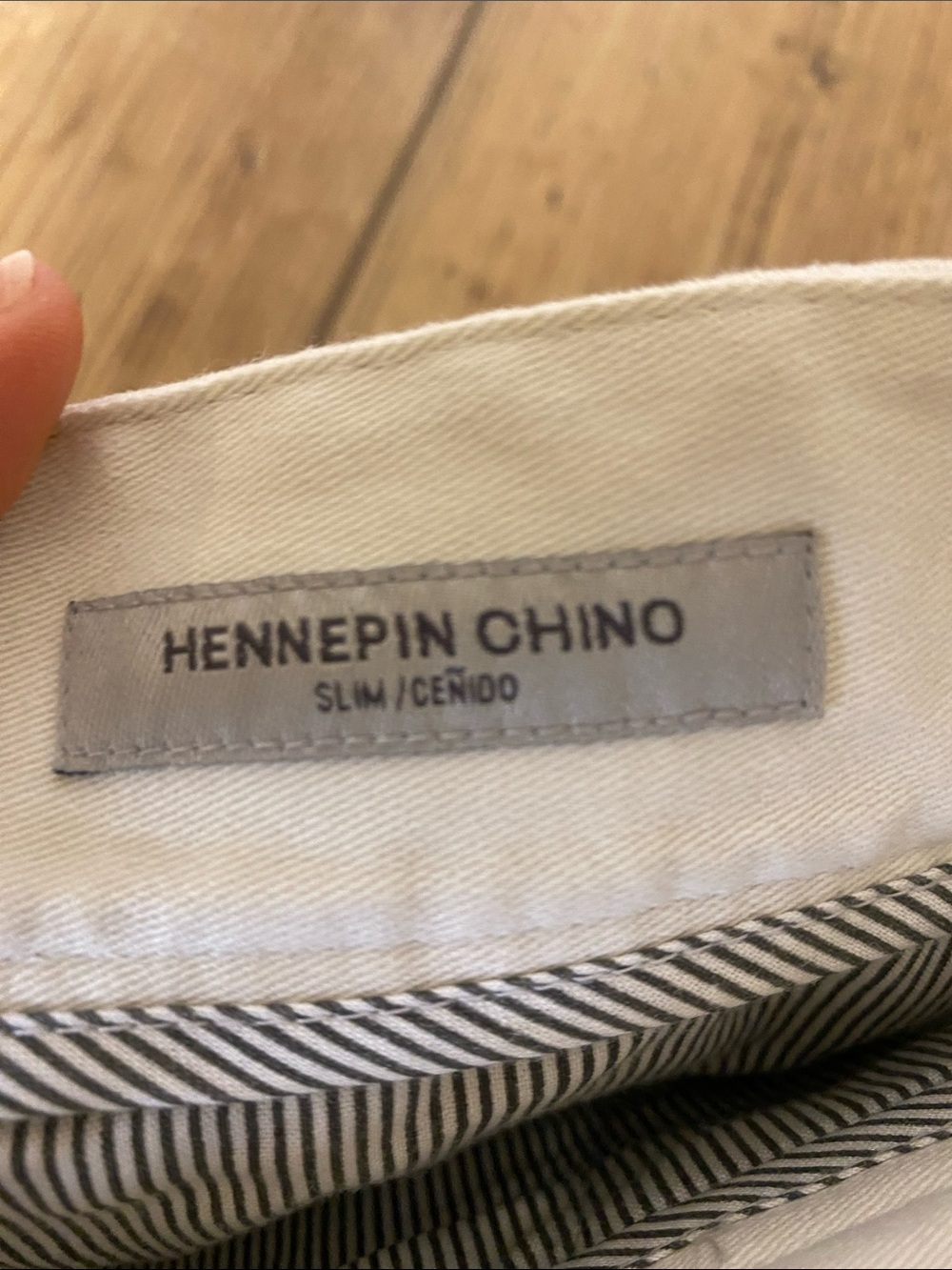NWT Goodfellow & Co Men’s Off-White Chino Pants 31x30 - Picture 3 of 5